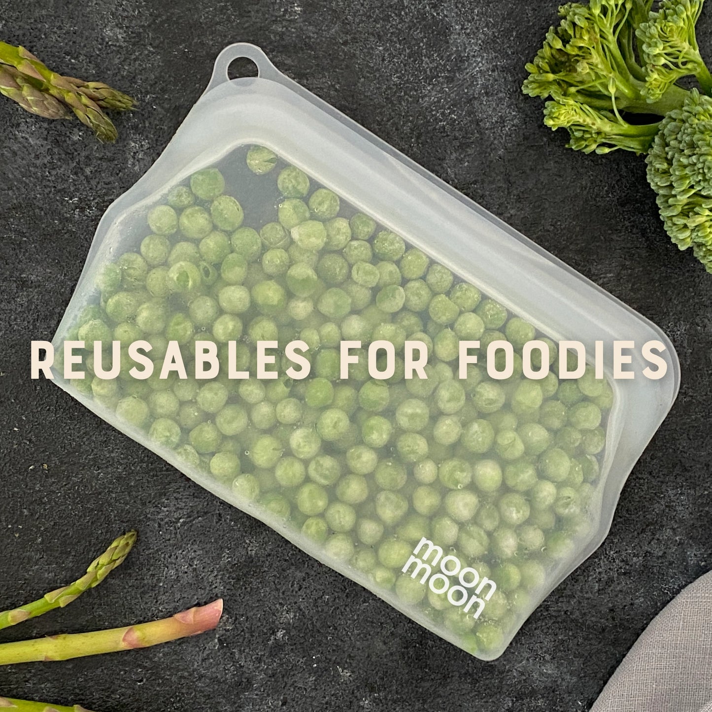 Silikonposer moonmoon