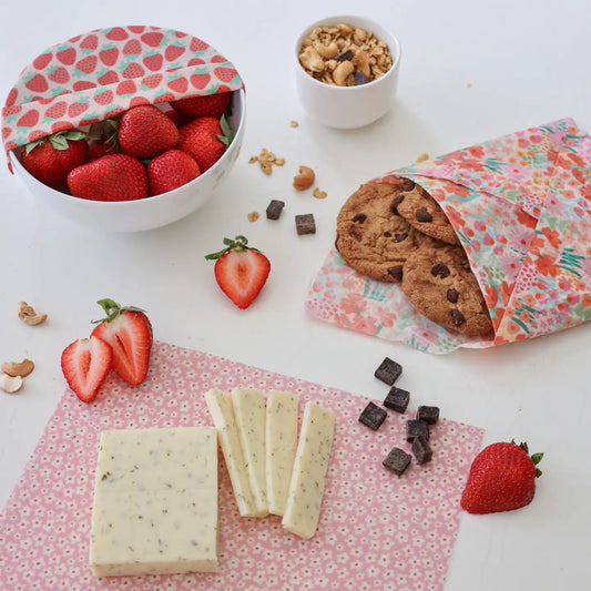 Rosa beeswax nature bee